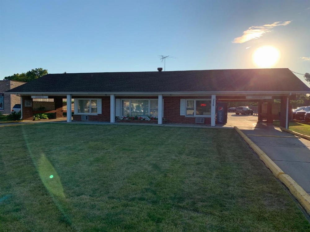 New Relax Inn Bridgeview Main image