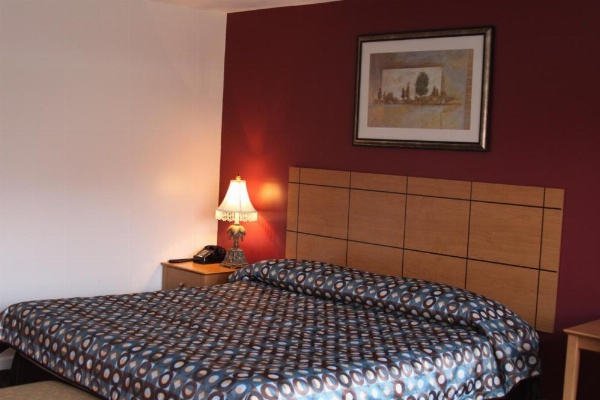 New Relax Inn Bridgeview image 24